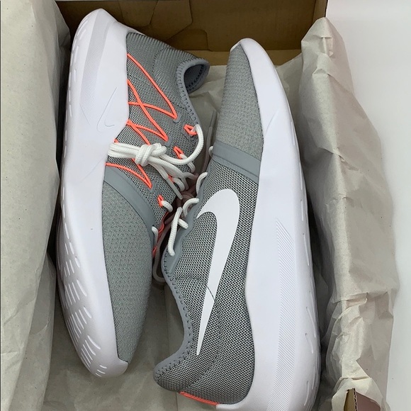 • NIKE VTR wolf grey/white-lava glow WMNS - Picture 16 of 16